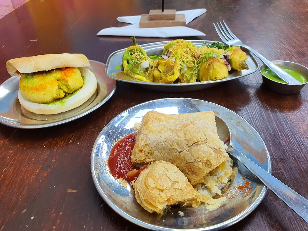 Saburi Vegetarian Food