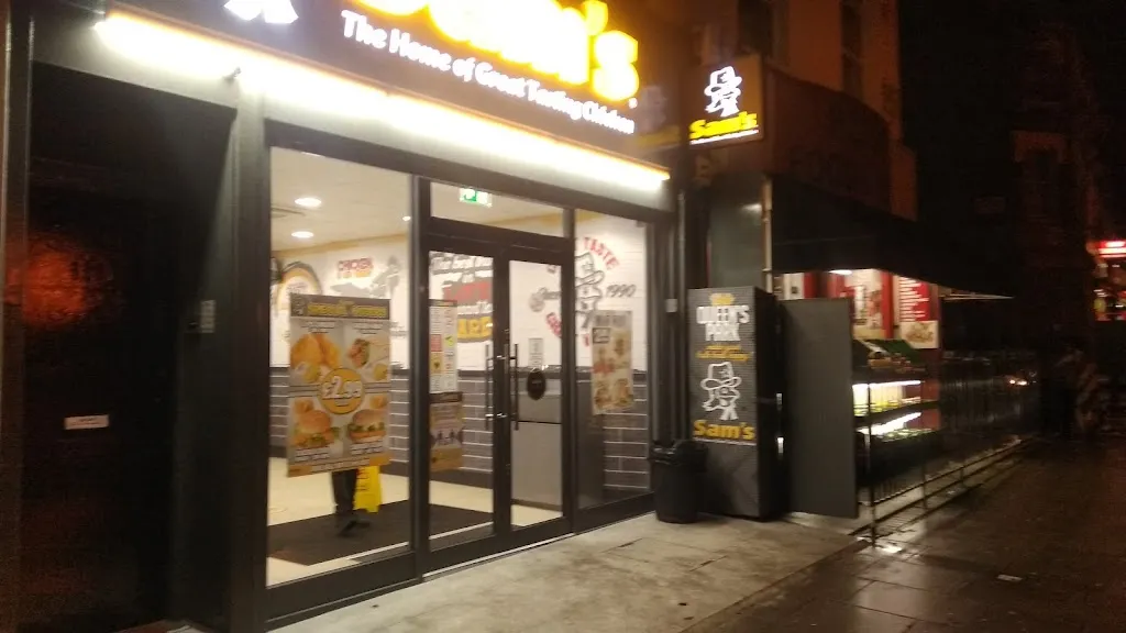 Sam's Chicken, Queens Park