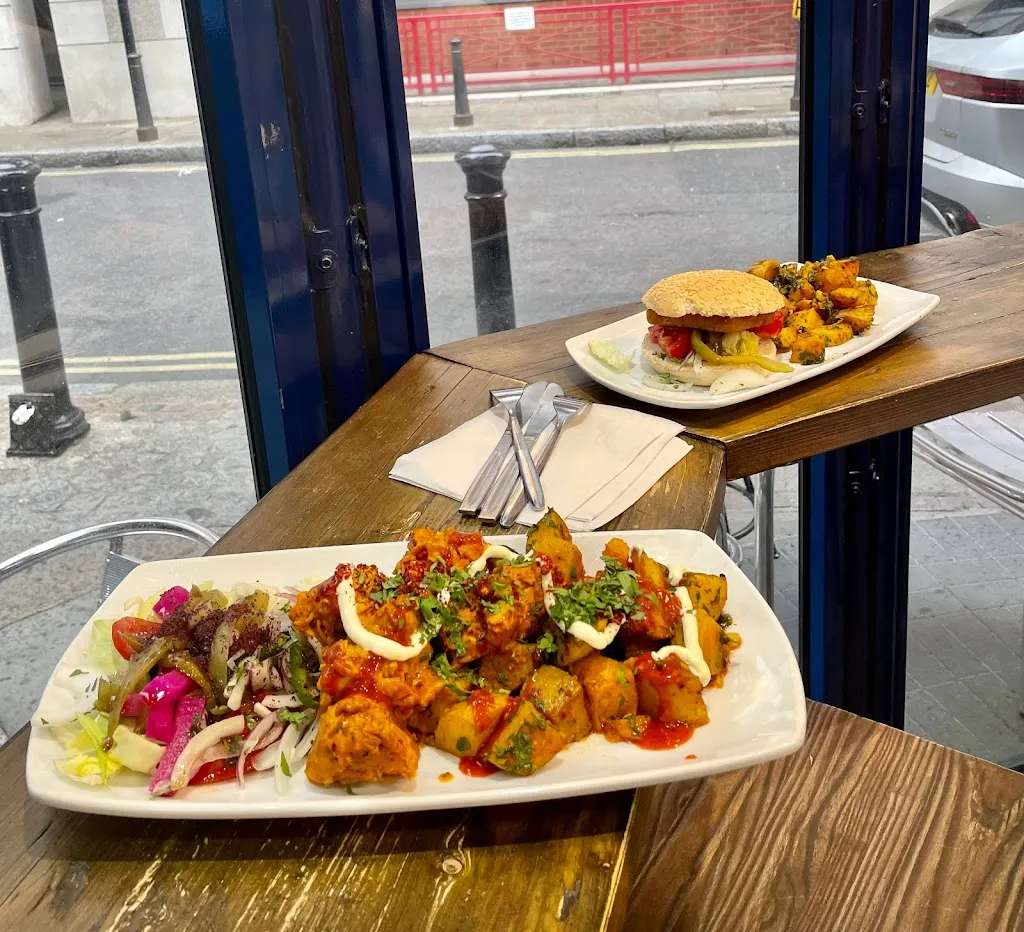 Sami Lebanese Deli (Lebanese/Mediterranean/Falafel)