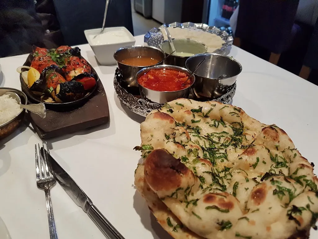 Shah Tandoori Restaurant
