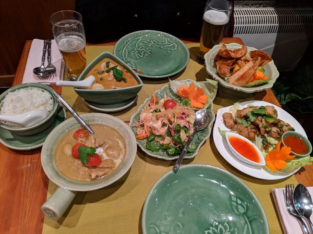 Som Tam House