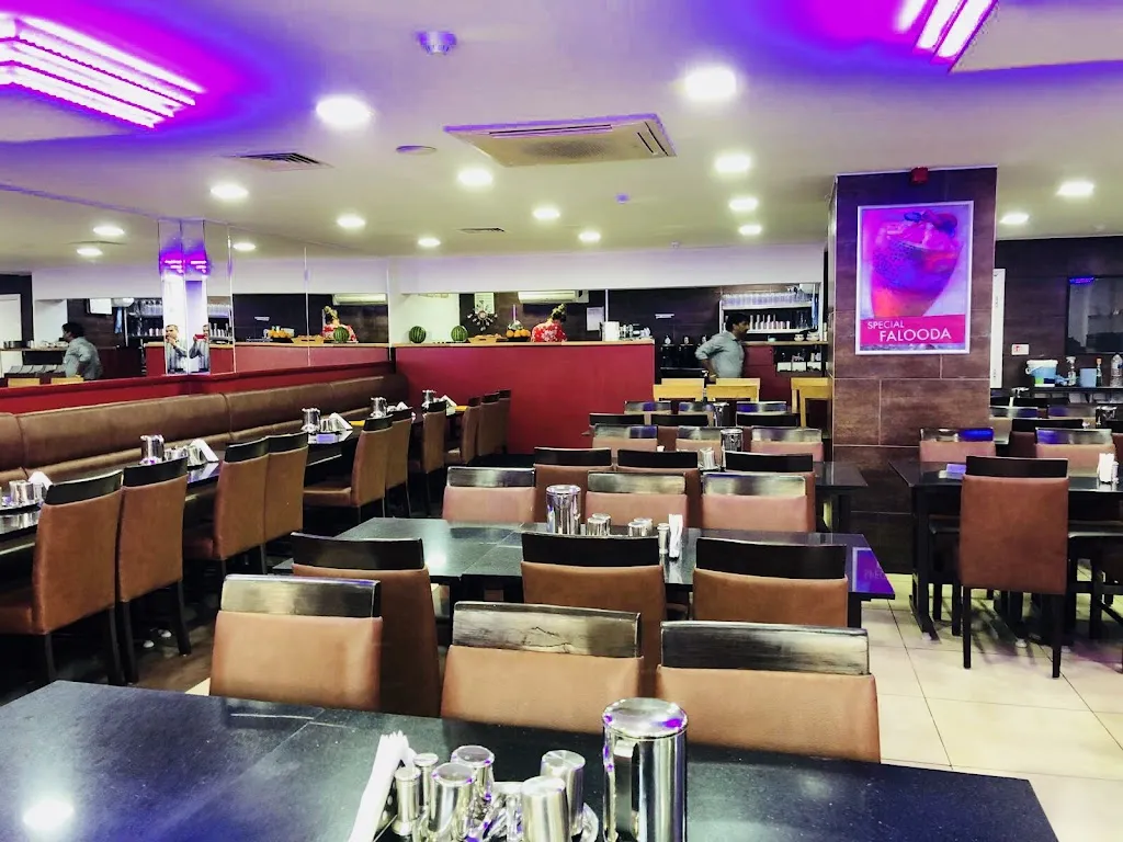 SRI RATHIGA Restaurant