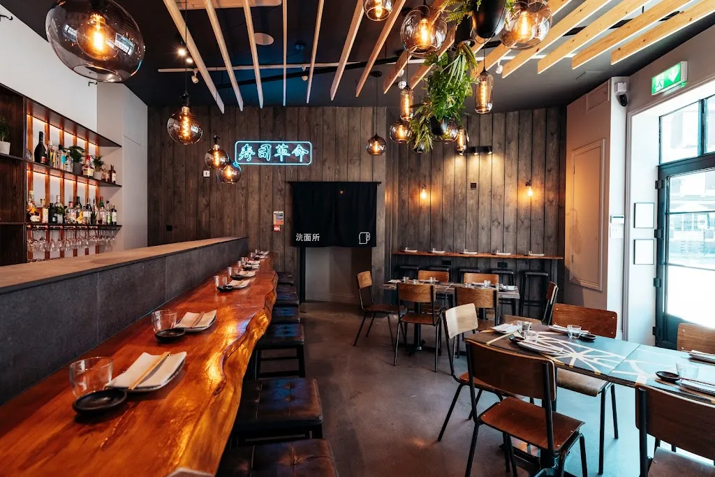 Sushi Revolution