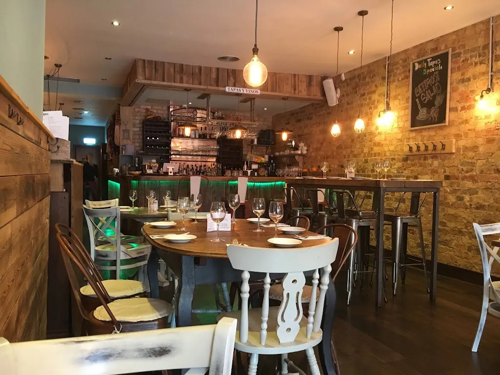 Tapeo Cafe & Tapas 1 Tapeo Cafe & Tapas