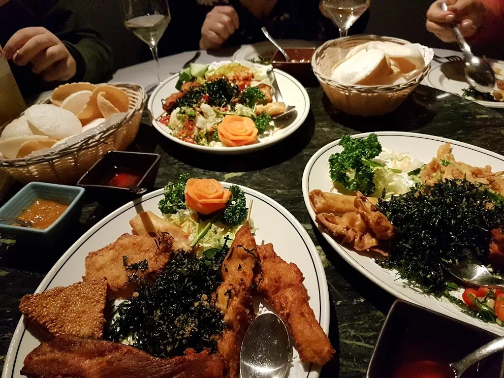 The Dragon Inn