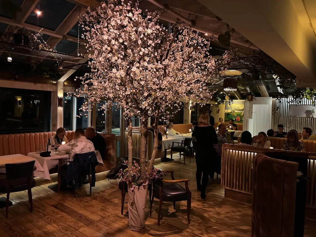 The Rear Window Restaurant
