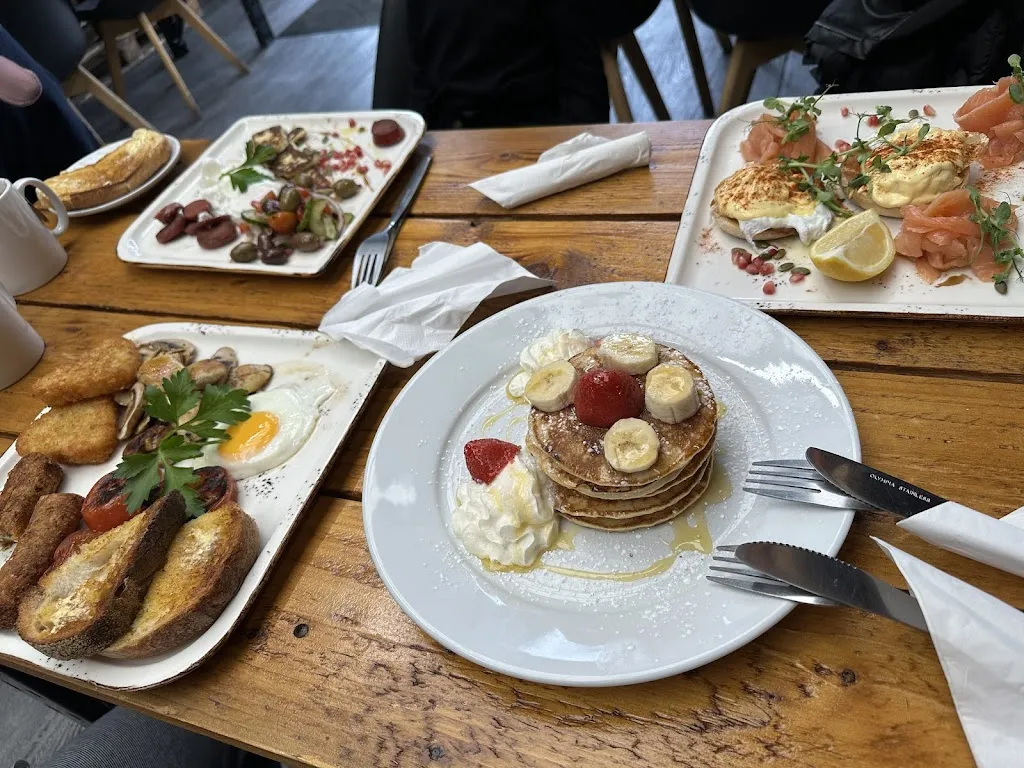 The Warehouse Cafe