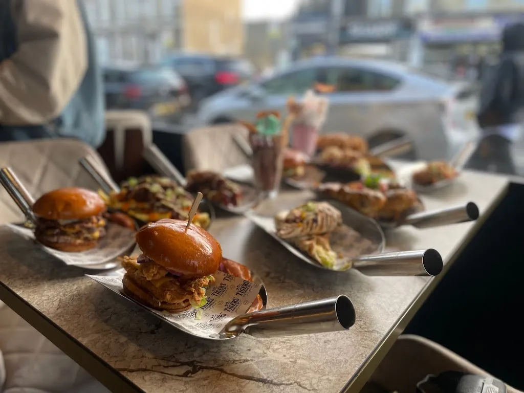 Tiger's Diner 1 Tiger's Diner