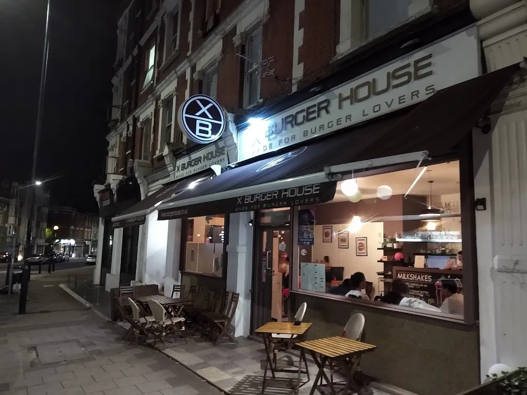 X Burger House