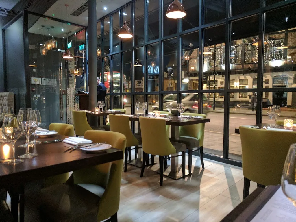 Yumn Brasserie