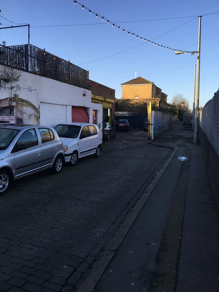 Abbeywood Village Mot Centre