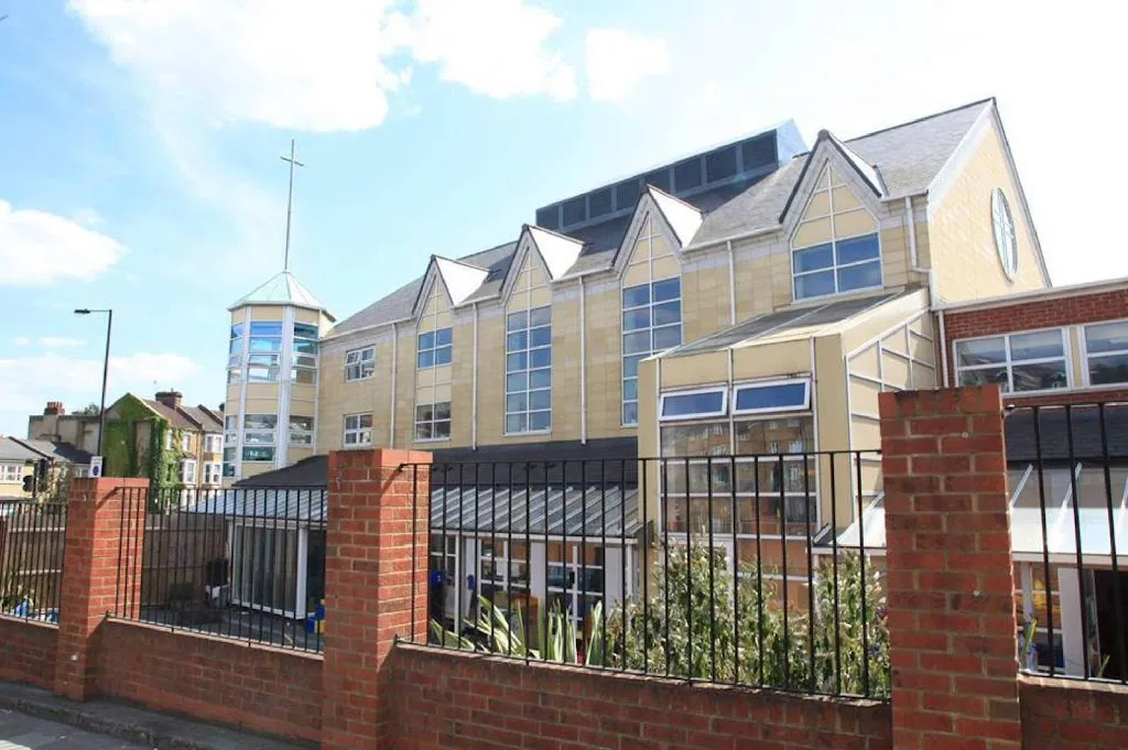ADAB Embaixada Church UK
