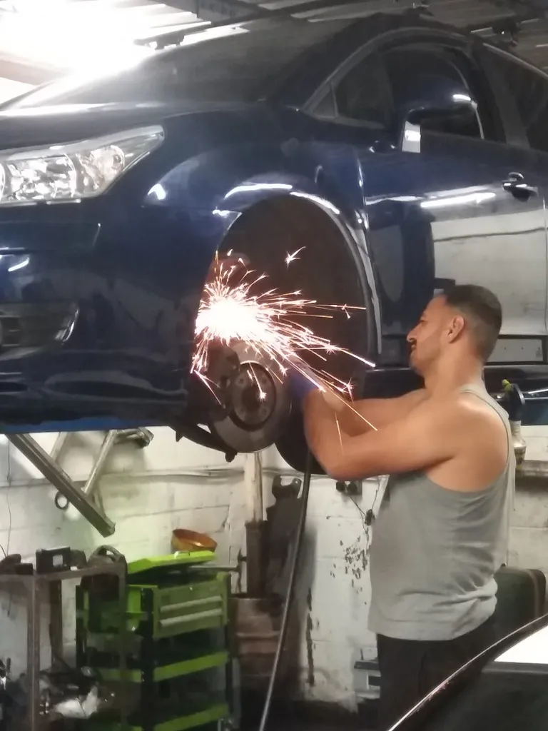 Adems Motors