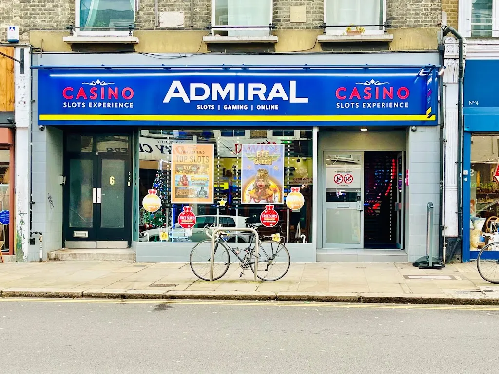 Admiral Casino: Crystal Palace