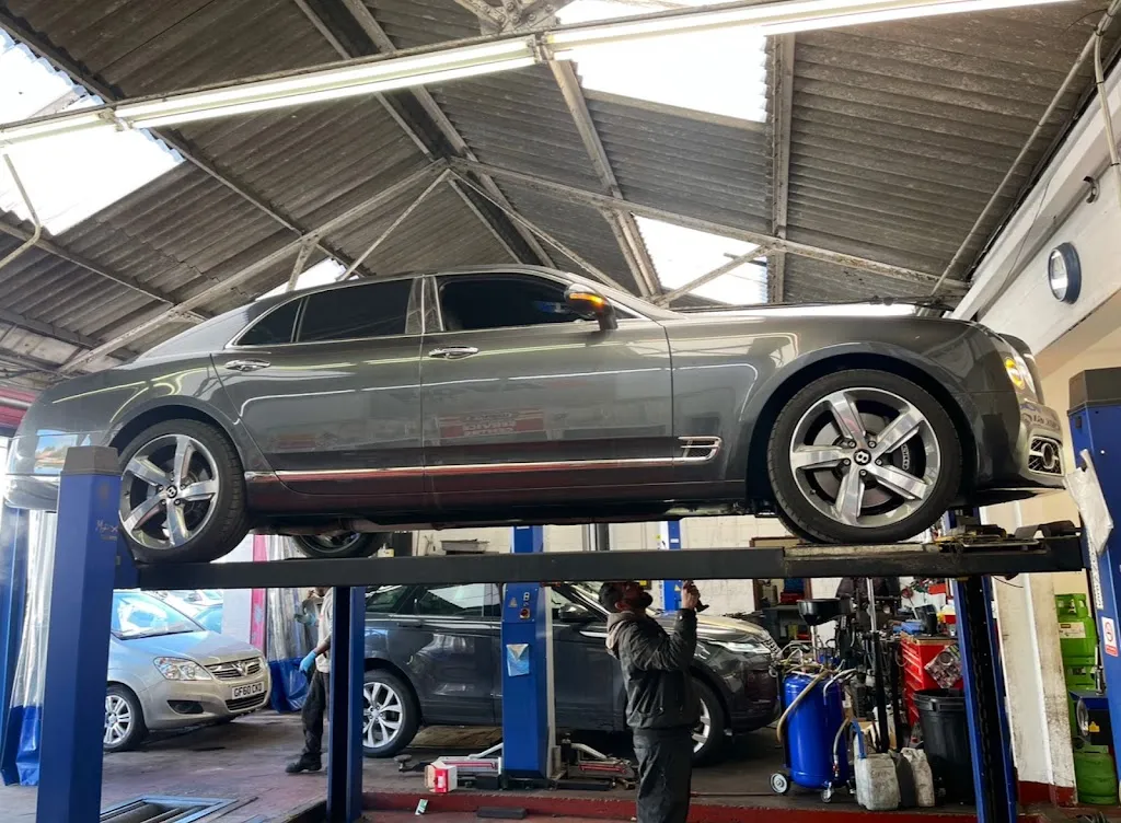 Albion Service Centre