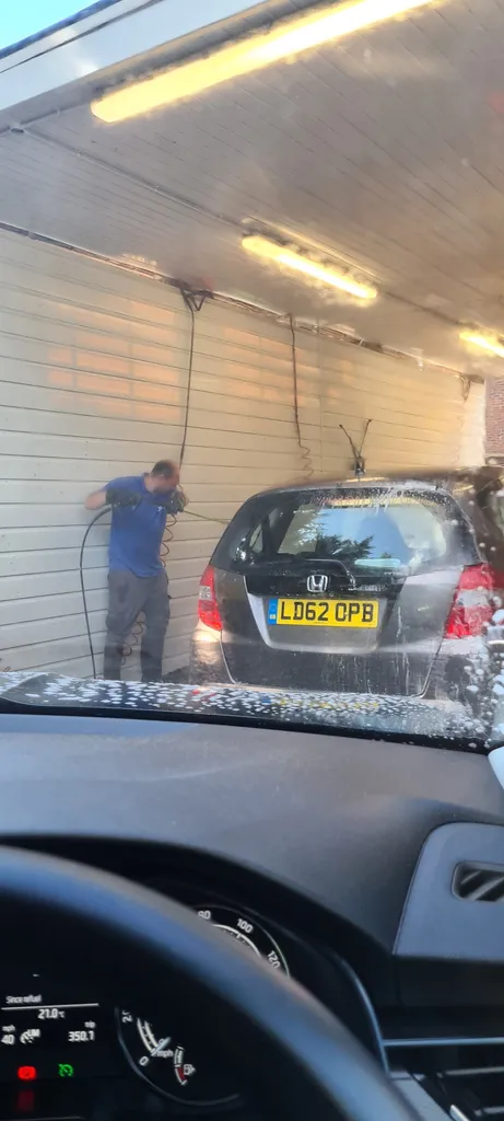 Alby's Hand Car Wash