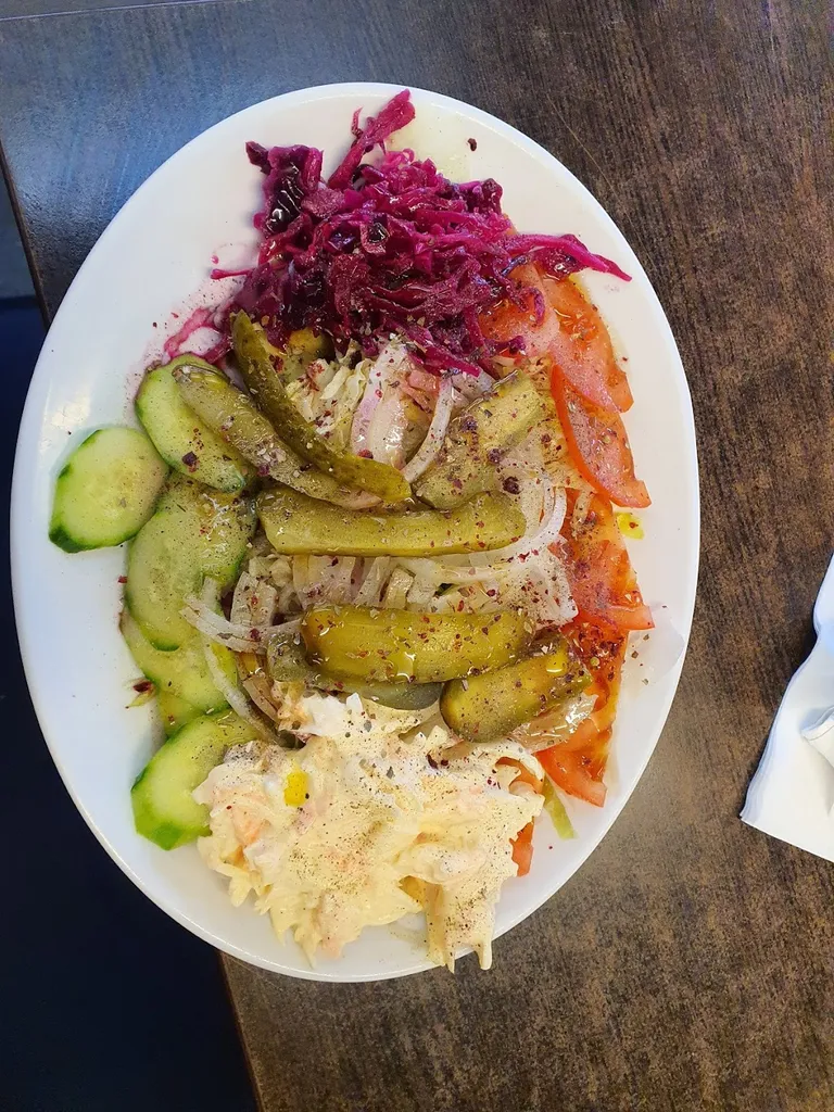 Ali’s Cafe