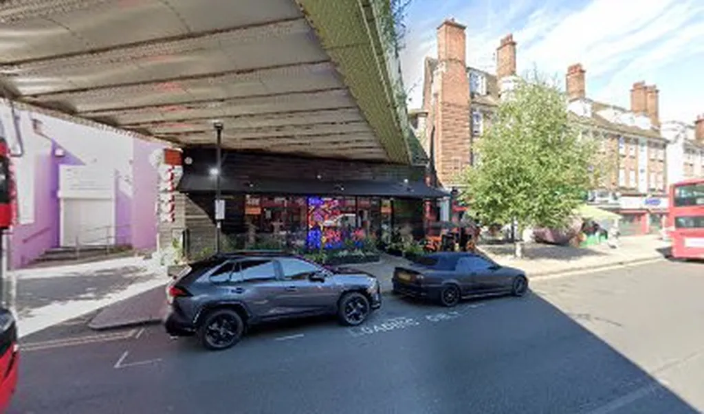 Allan Howard Motors