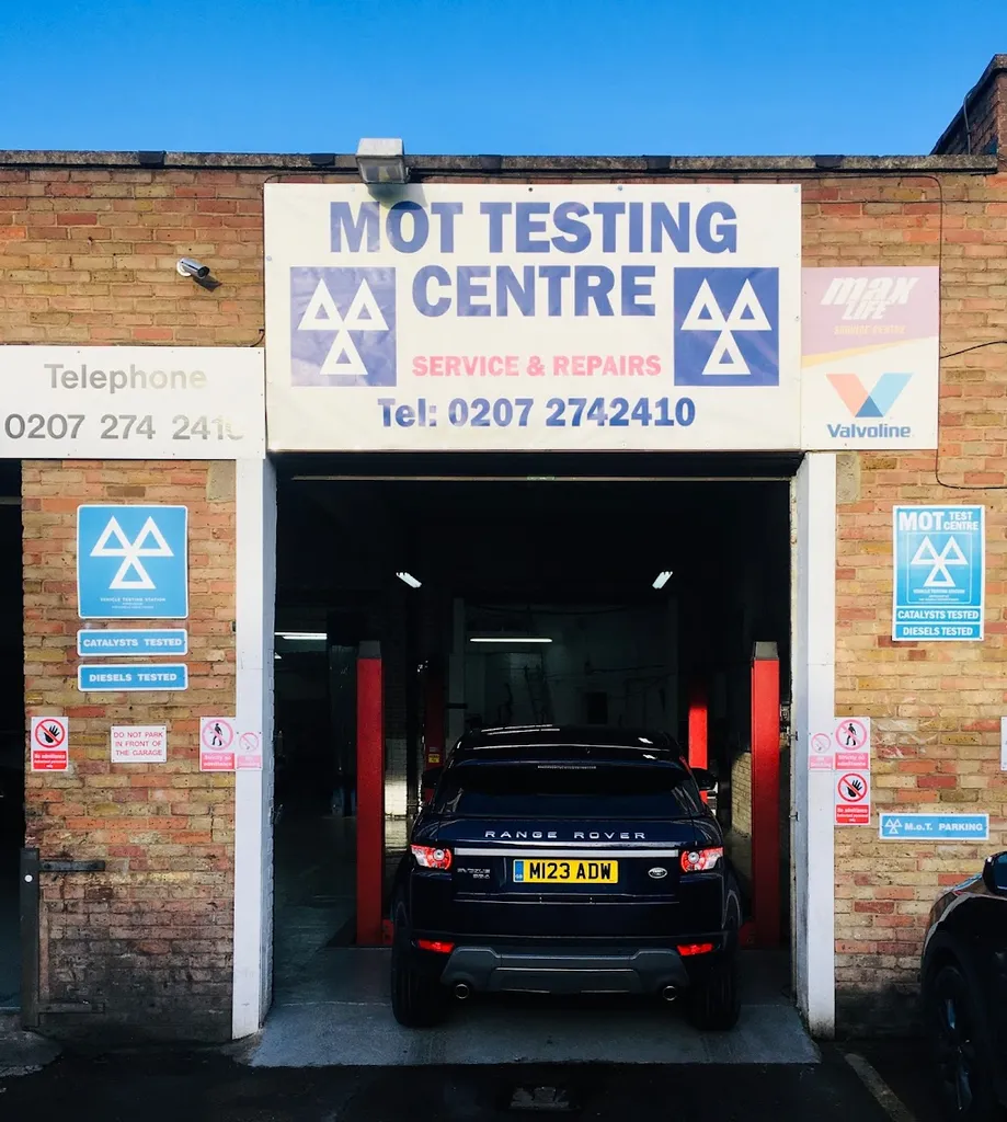 Andrews Garage MOT Centre