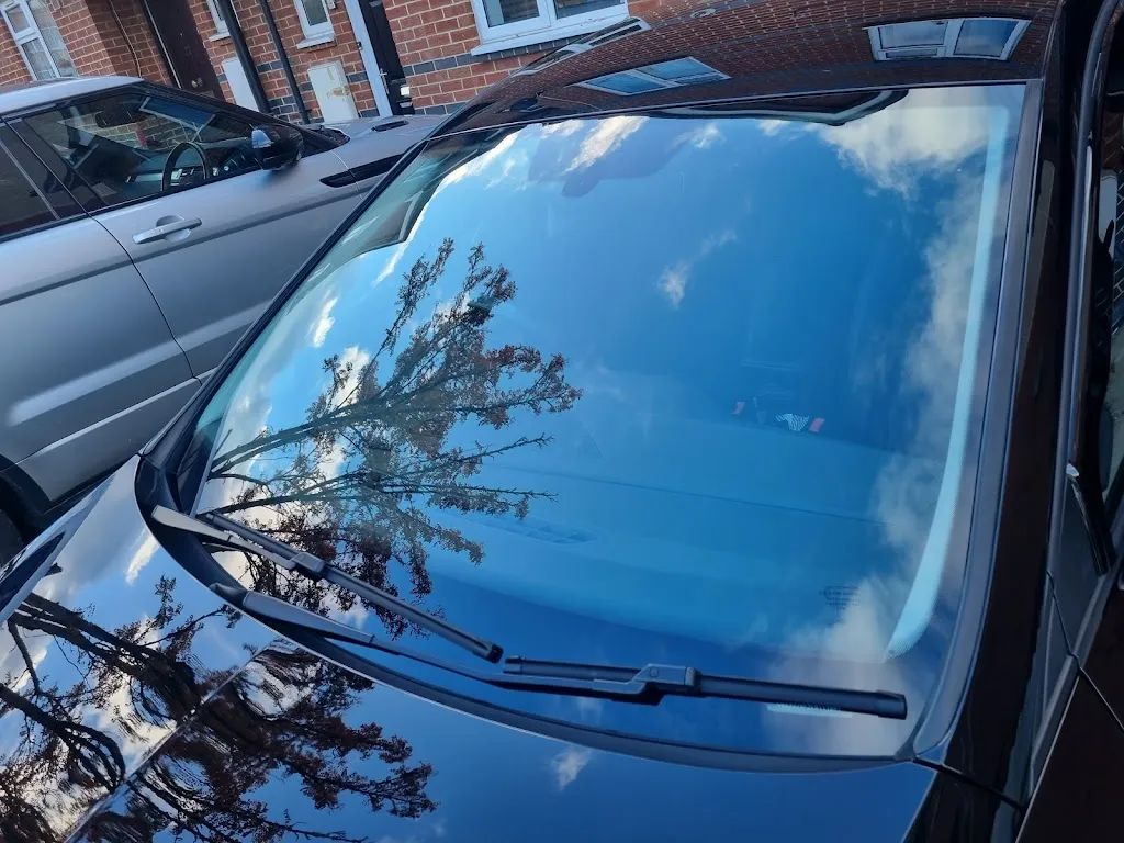 Andy Windscreens Car Glass London