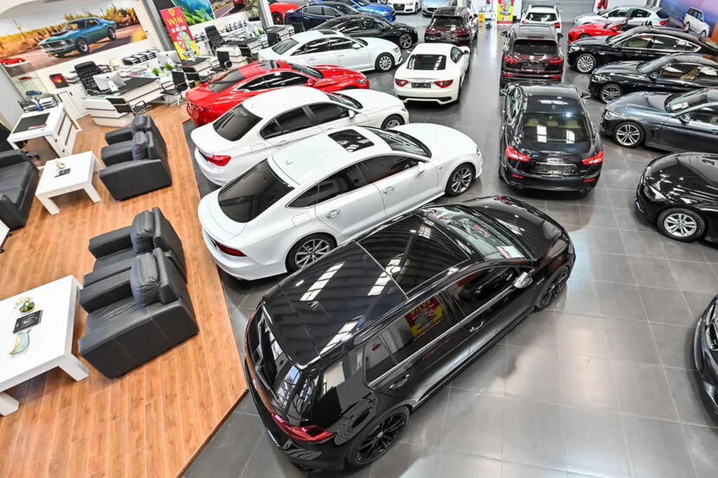 AUTO TRADE CARS UK LTD