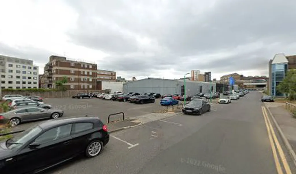 Barons Kentish Town - Mini-Service