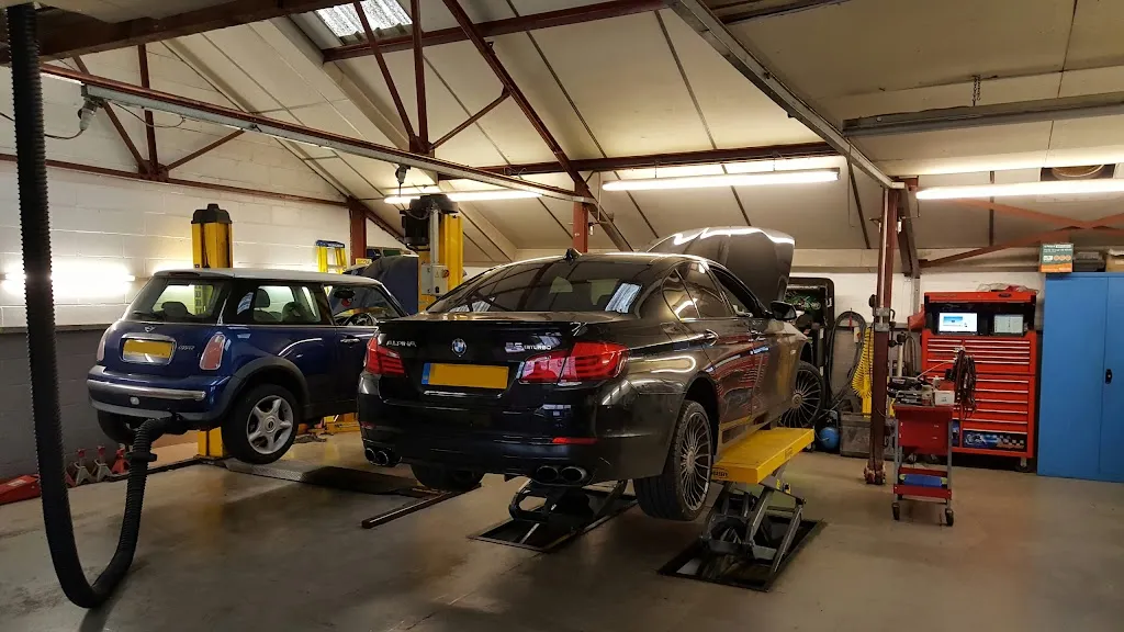 BMW & Mini Specialist Croydon