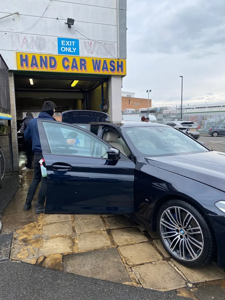 Bollo Lane Hand Car Wash & Valeting Centre
