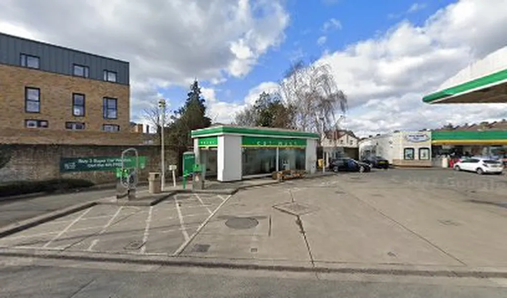 BP Car Wash Mitcham Road