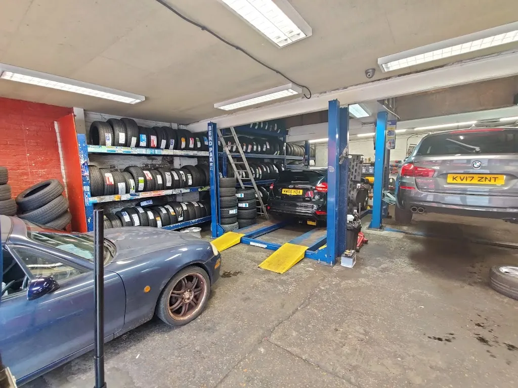 Brockley Auto & Tyres