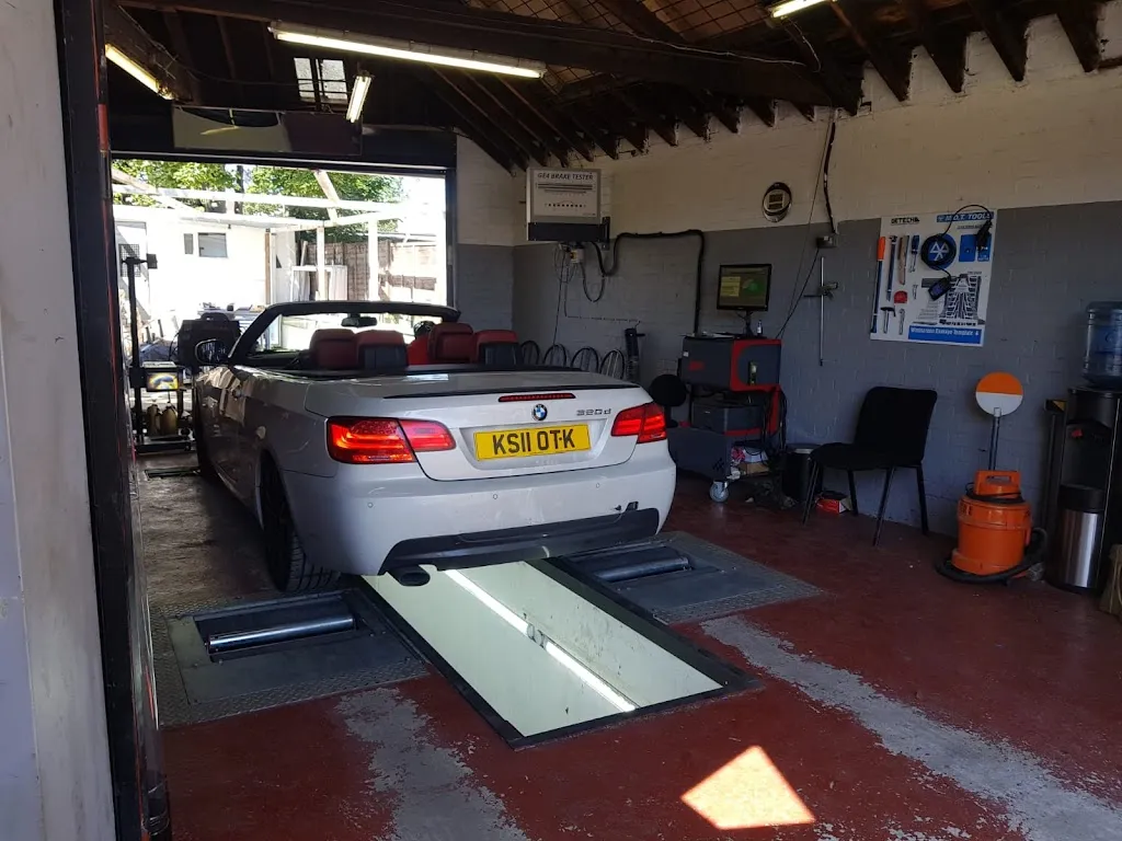 Brook Mews MOT & Service Centre Ltd