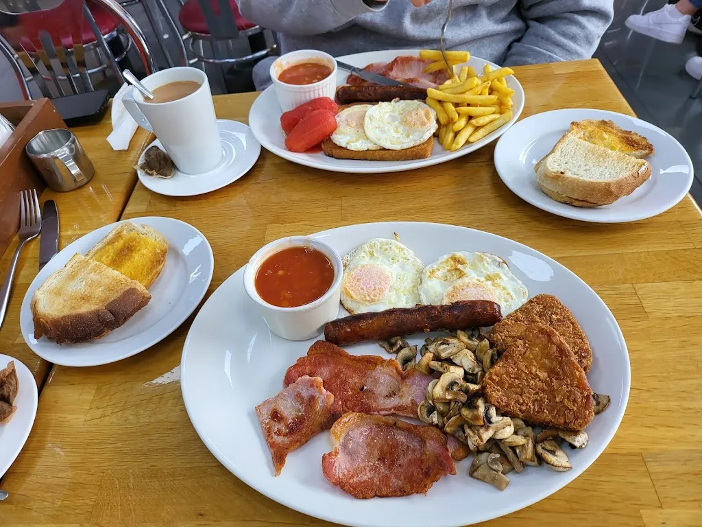 Café Mound
