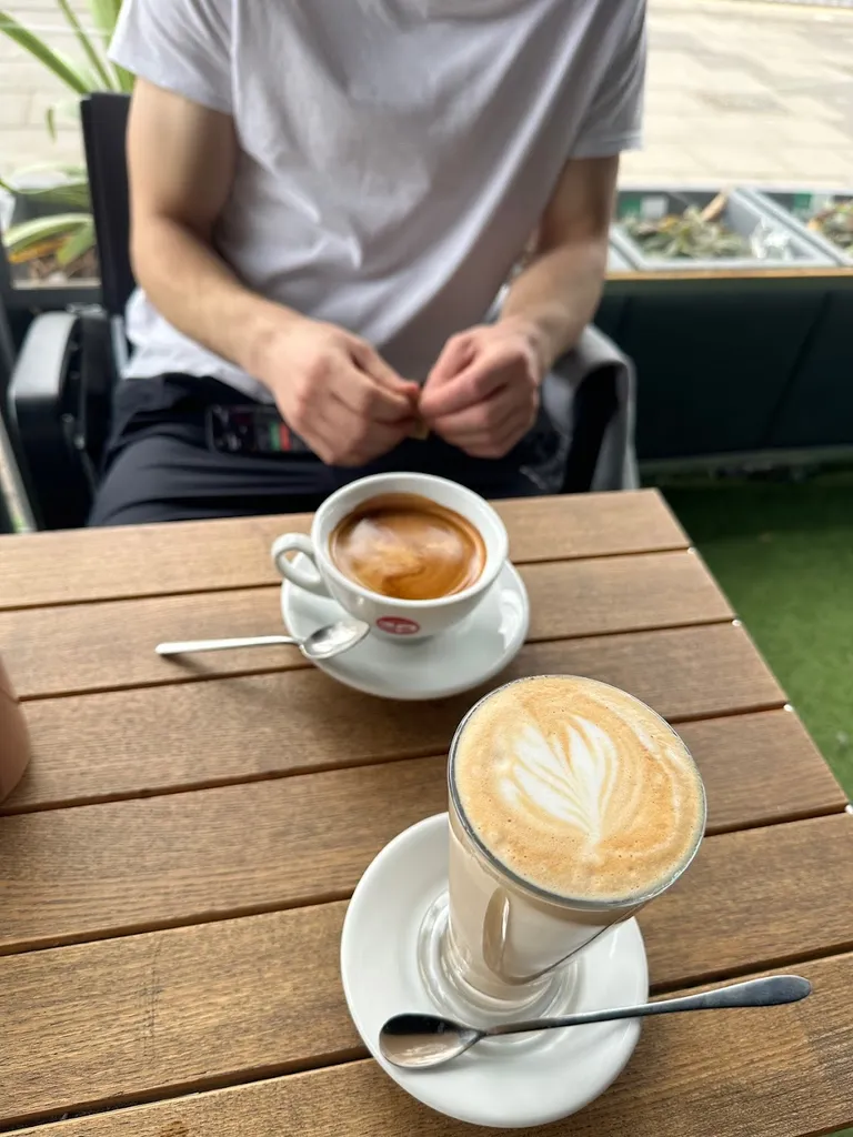 Cafe Sinani