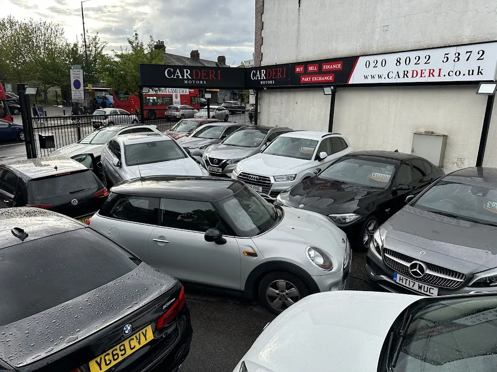 Carderi Motors
