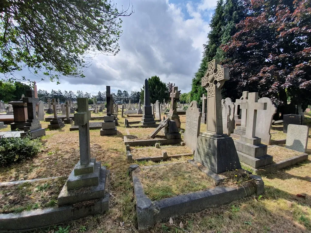 Charlton Cemetery