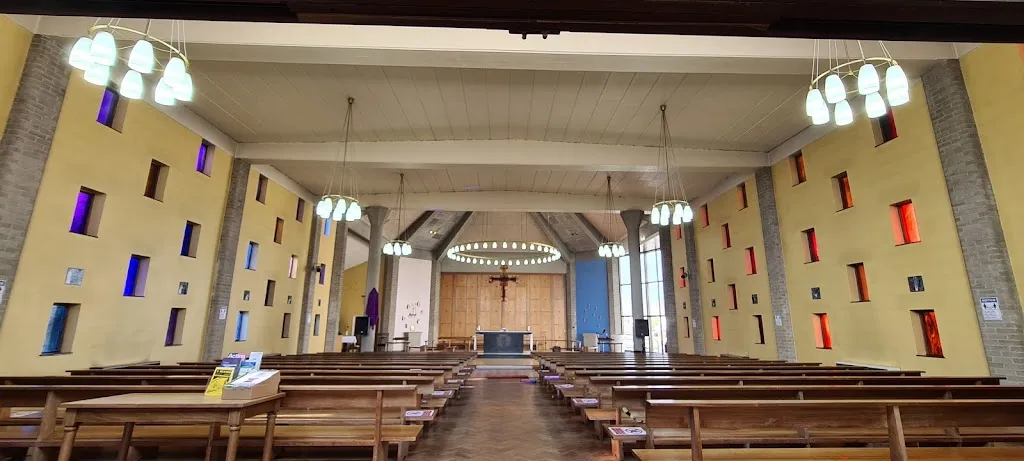 Christ The Redeemer C Of E Church