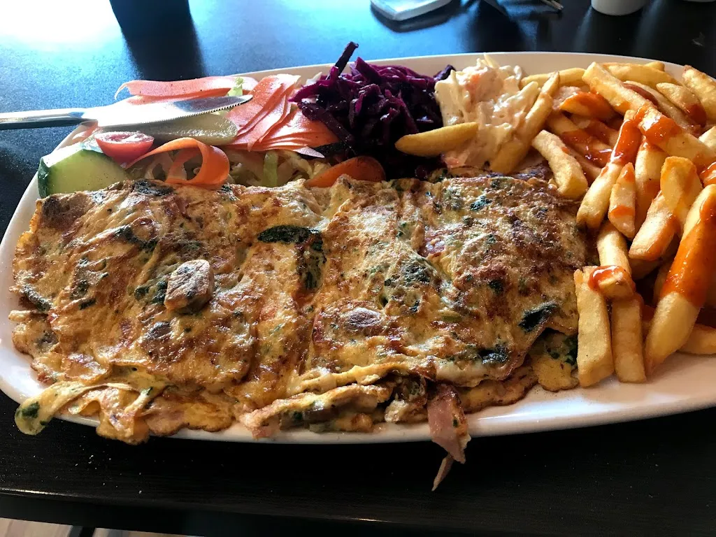 Collier row cafe