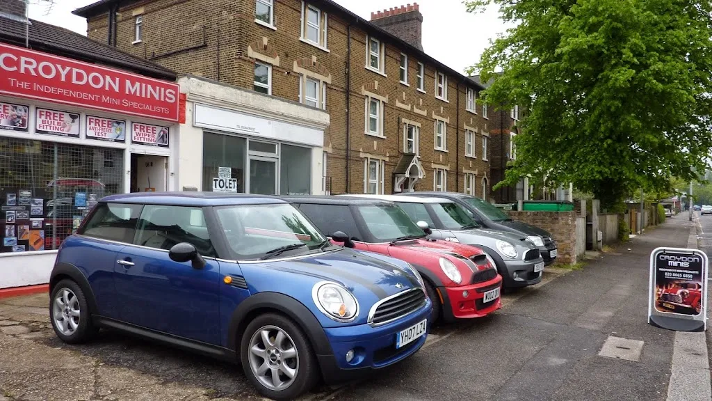 Croydon Minis