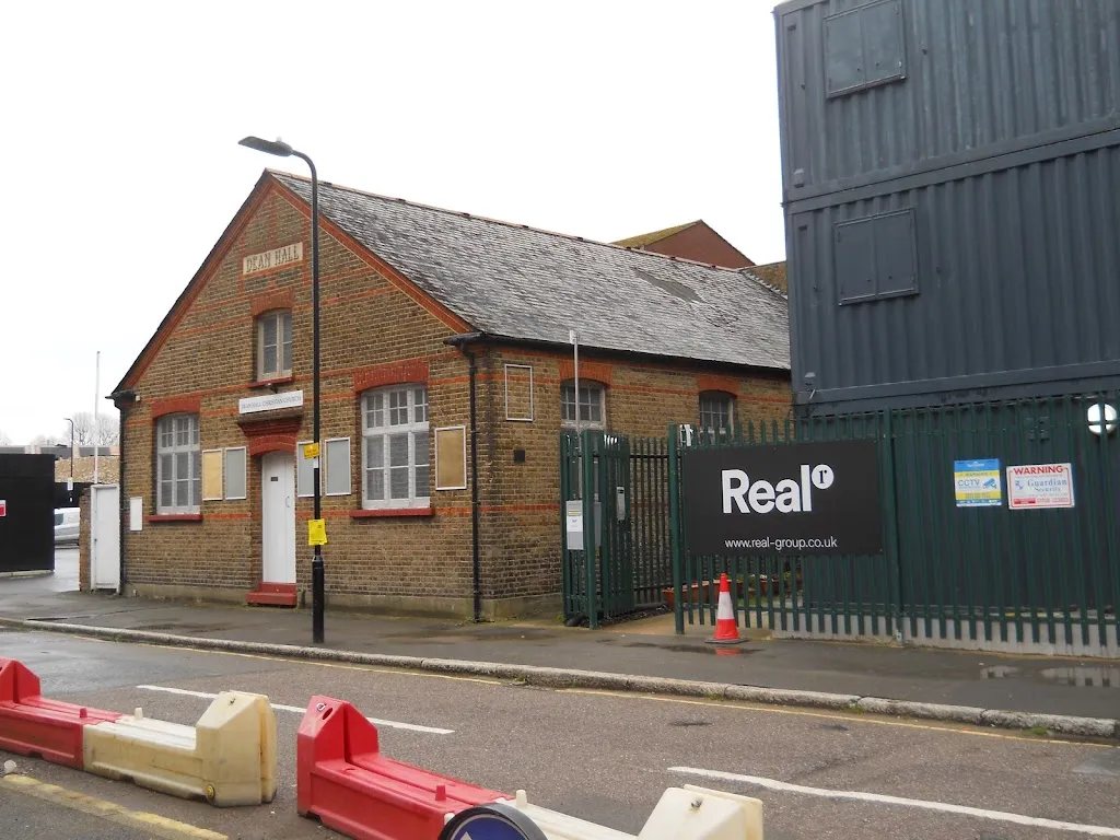 Dean Hall Christian Church