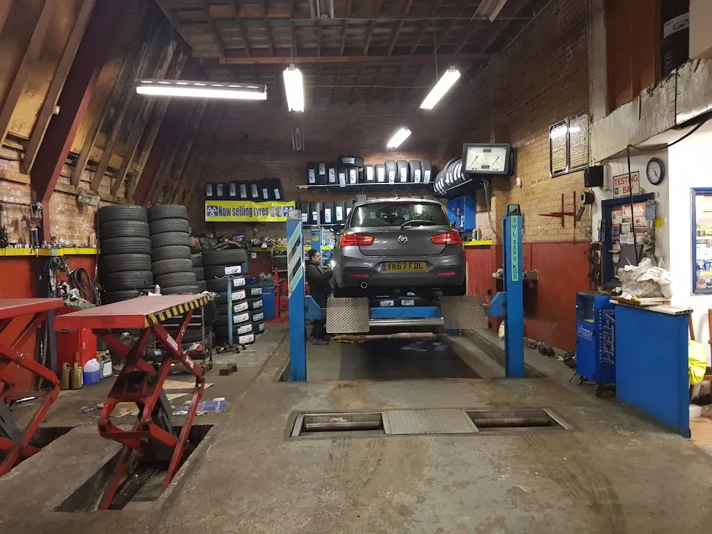 Derby Service Centre & Tyres