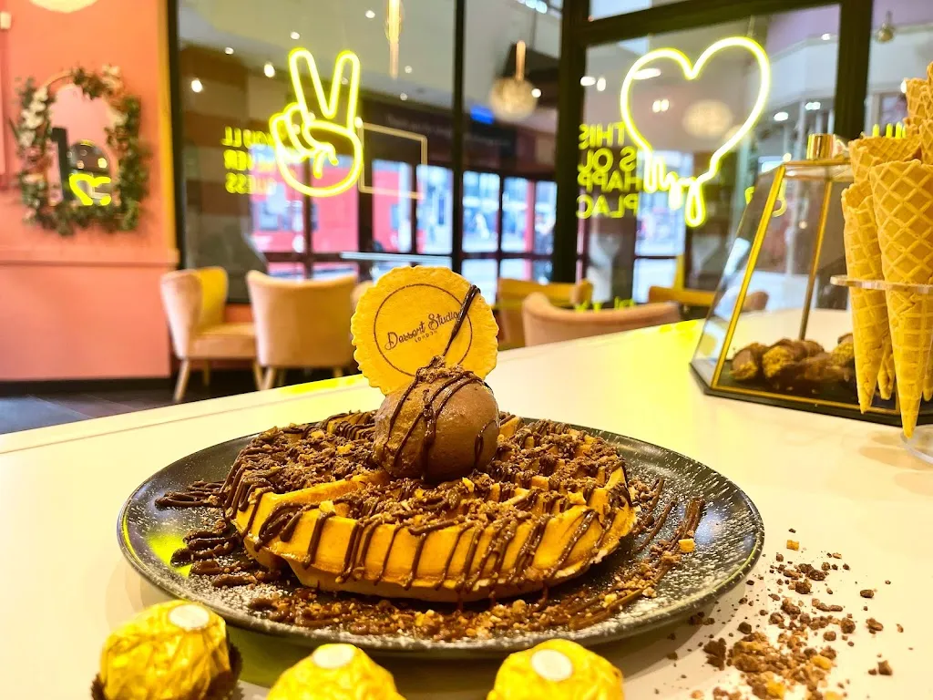 Dessert Studio
