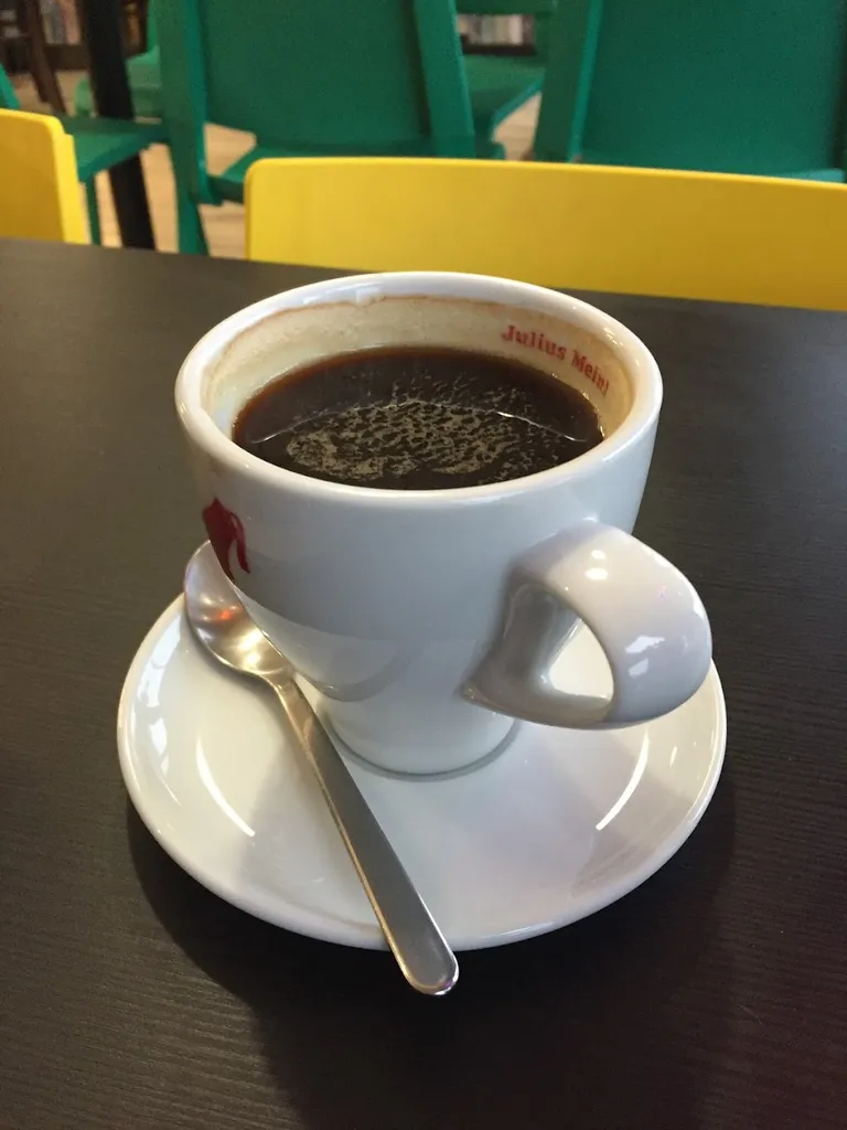Dolce Espresso, Gants Hill