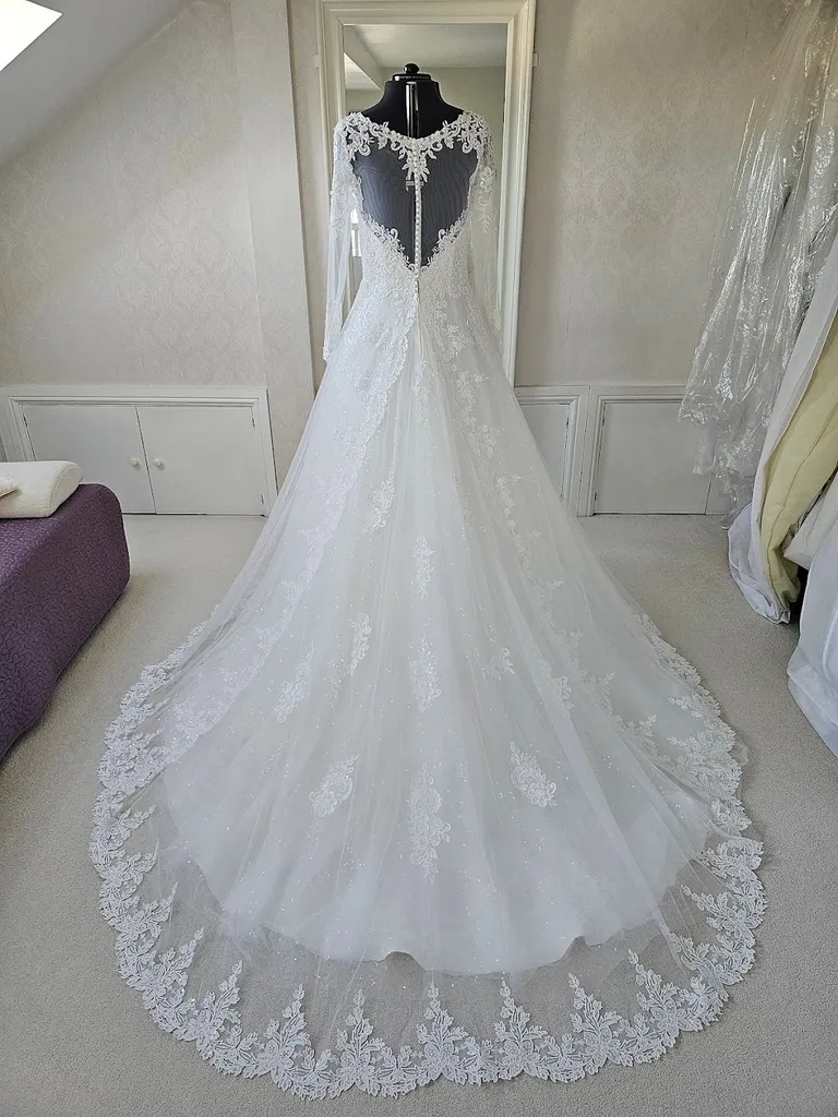 Dream Second Hand Wedding Dress