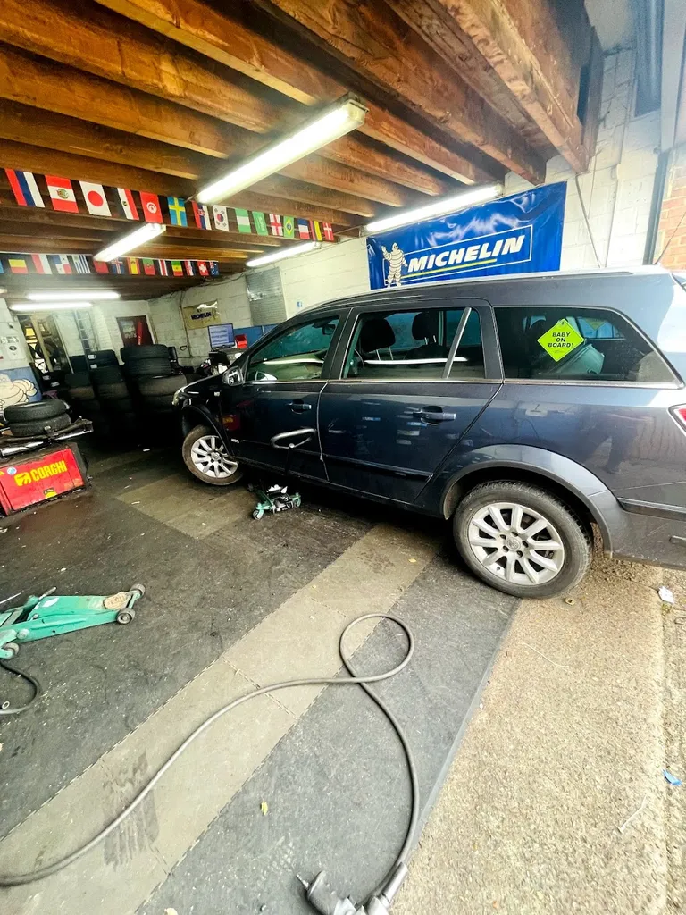 East Lane Tyres Ltd