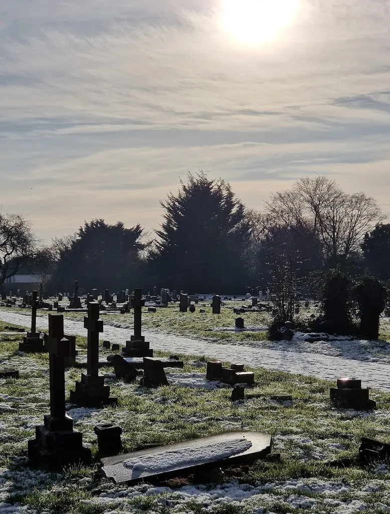 Eastcote Lane Cemetery