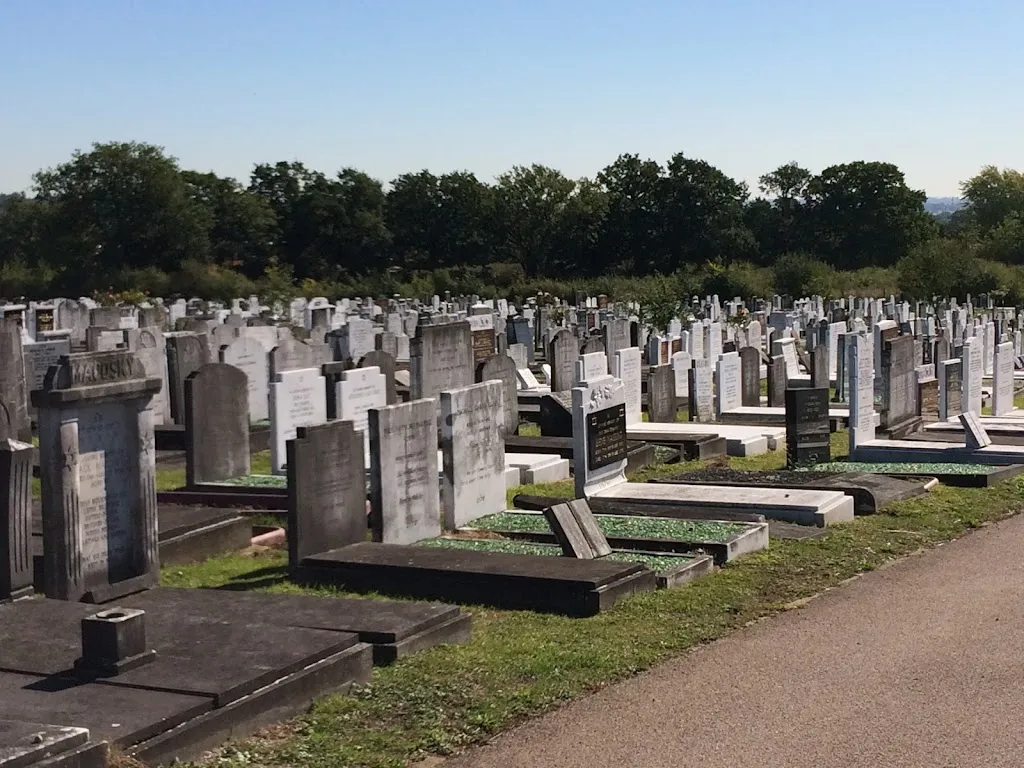 Edgwarebury Cemetery