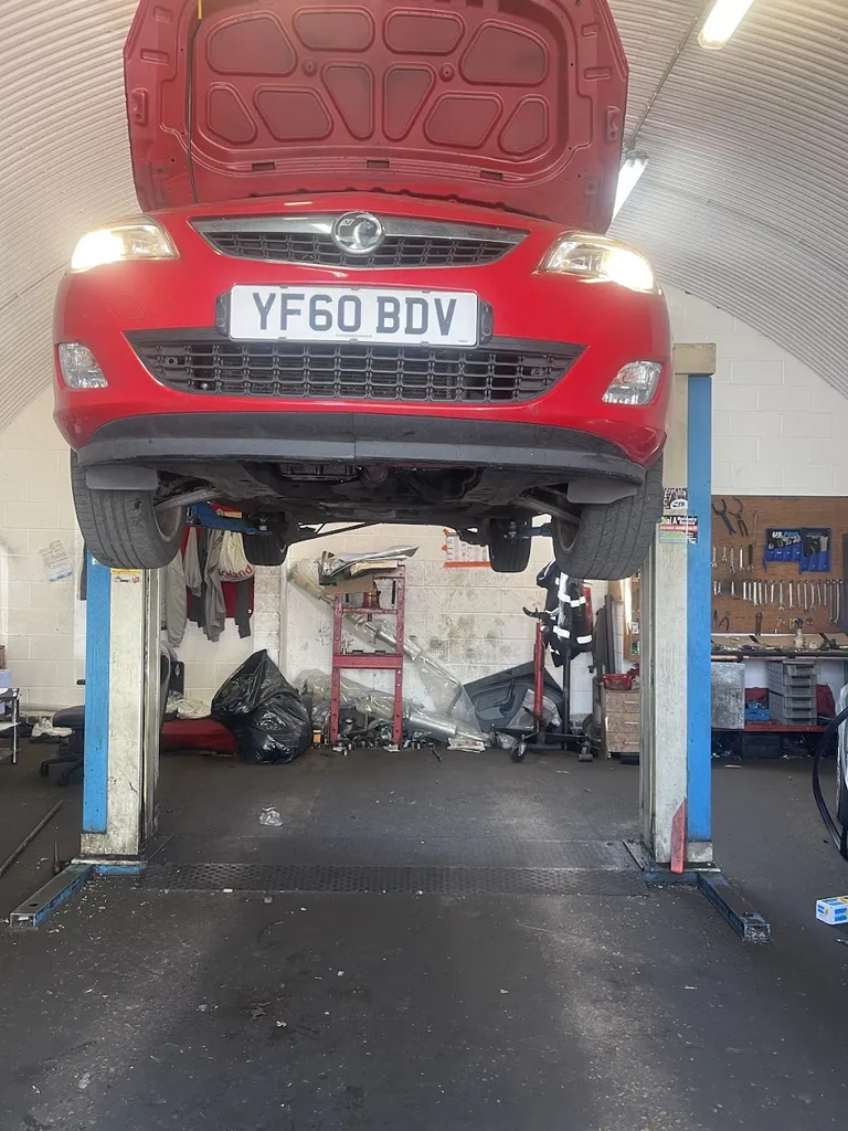 Engine specialist