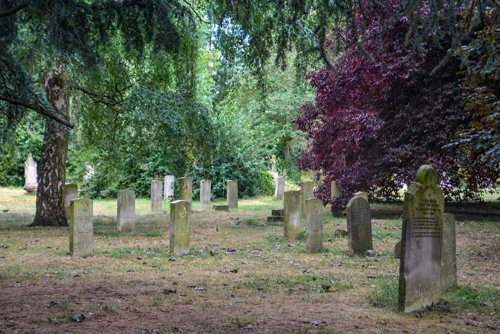 Fulham Cemetery