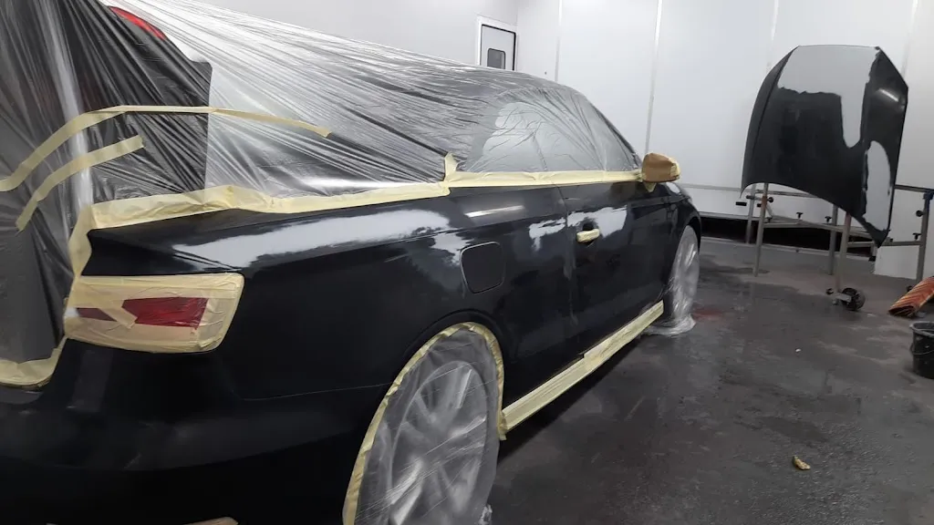 G.W.M. Bodyworks & Alloy Wheel Repairs