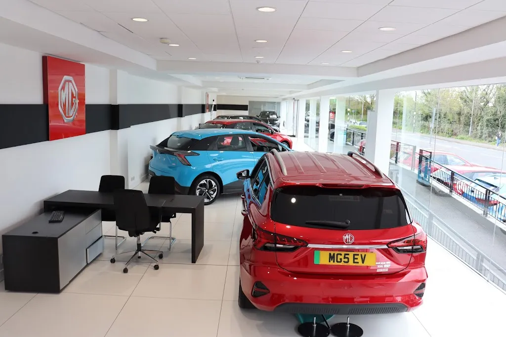 Glyn Hopkin MG Romford